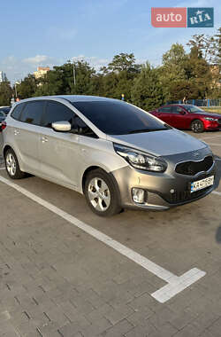 Kia Carens 2014