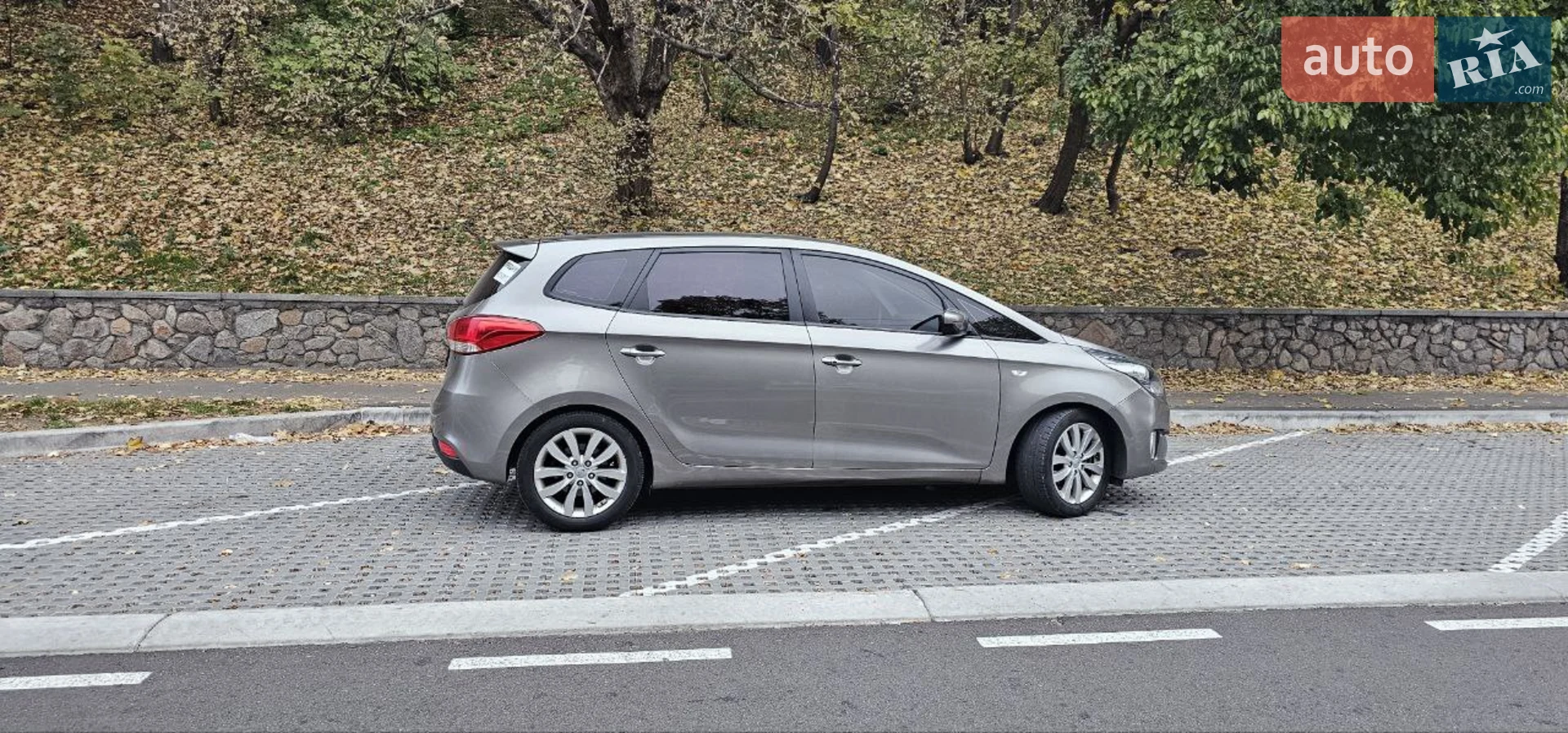 2016 Kia Carens - мініатюра 12