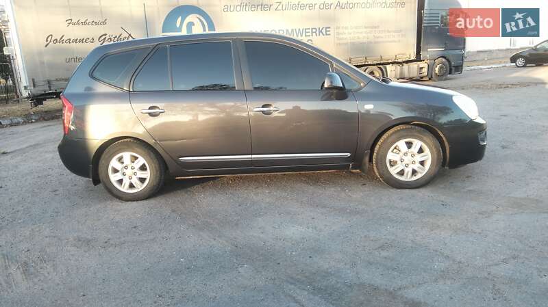 Минивэн Kia Carens 2008 в Полтаве фото 6 Минивэн Kia Carens 2008 в Полтаве