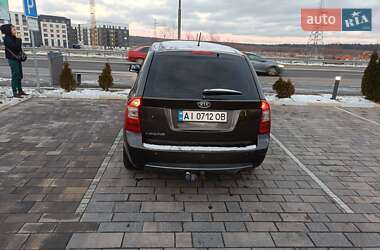 Микровэн Kia Carens 2011 в Киеве