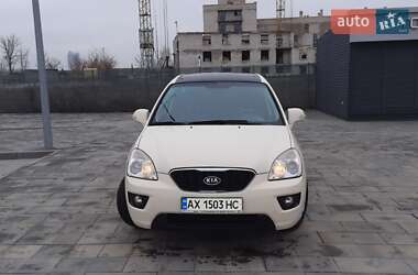 Kia Carens 2011