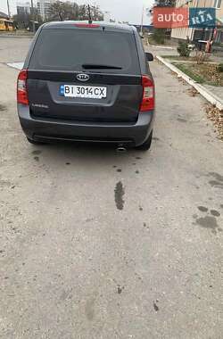 Kia Carens 2008