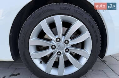 Микровэн Kia Carens 2013 в Луцке