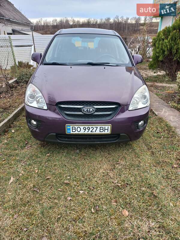 Kia Carens 2008