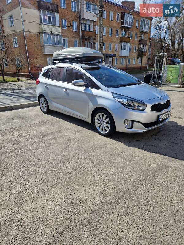 Мікровен Kia Carens 2013 в Чернігові