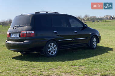 Минивэн Kia Carens 2005 в 