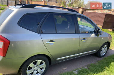 Минивэн Kia Carens 2008 в 
