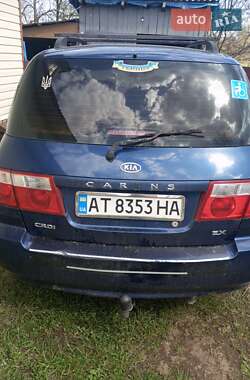 Минивэн Kia Carens 2005 в Делятине