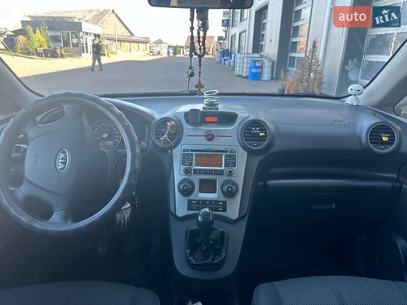 Мінівен Kia Carens 2008 в Сарнах