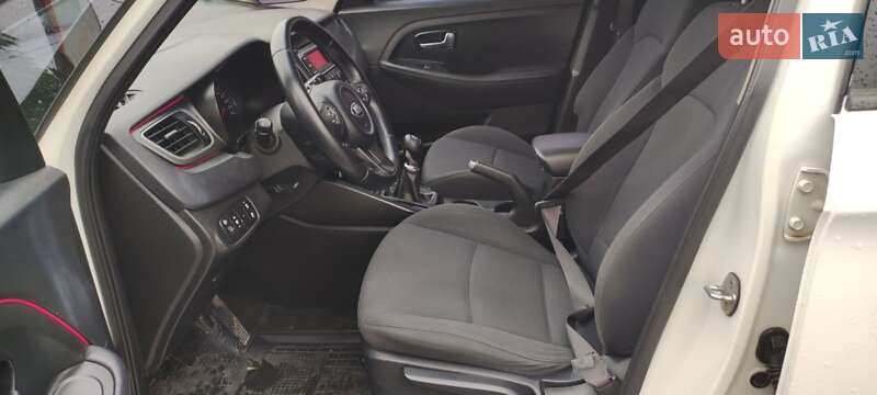 Мікровен Kia Carens 2016 в Хмельницькому