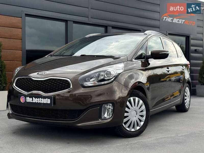 Kia Carens 2015