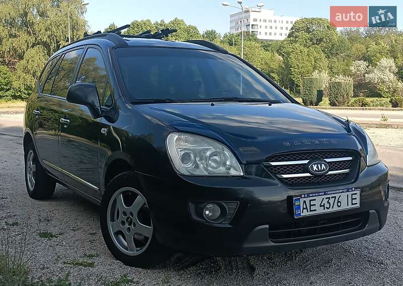 Минивэн Kia Carens 2007 в 