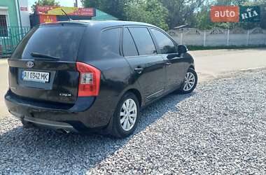 Kia Carens 2011