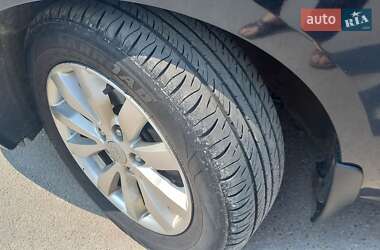 Мікровен Kia Carens 2011 в 
