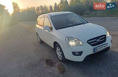 Минивэн Kia Carens 2007 в Звягеле