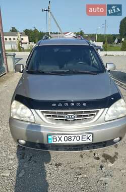 Минивэн Kia Carens 2004 в Новой Ушице