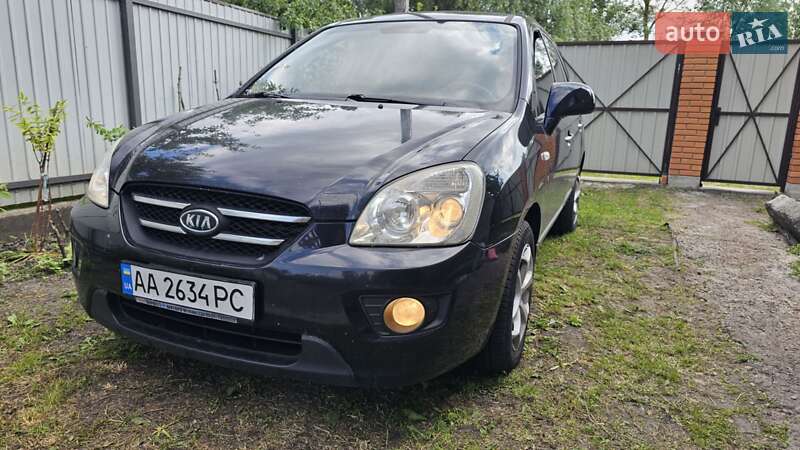 Kia Carens 2008