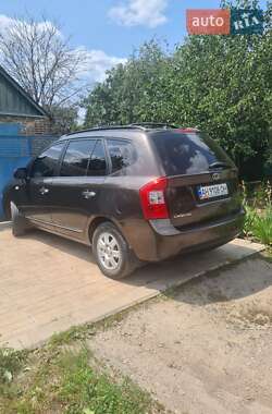 Мінівен Kia Carens 2008 в Краматорську