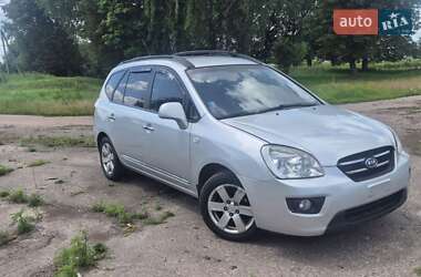 Минивэн Kia Carens 2007 в Нежине