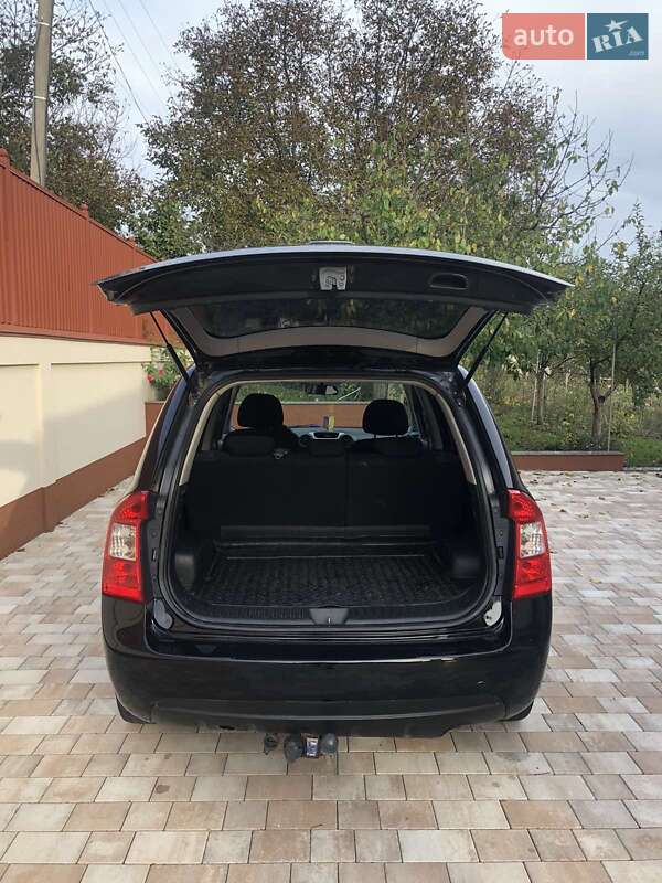 Минивэн Kia Carens 2008 в Хмельницком фото 5 Минивэн Kia Carens 2008 в Хмельницком