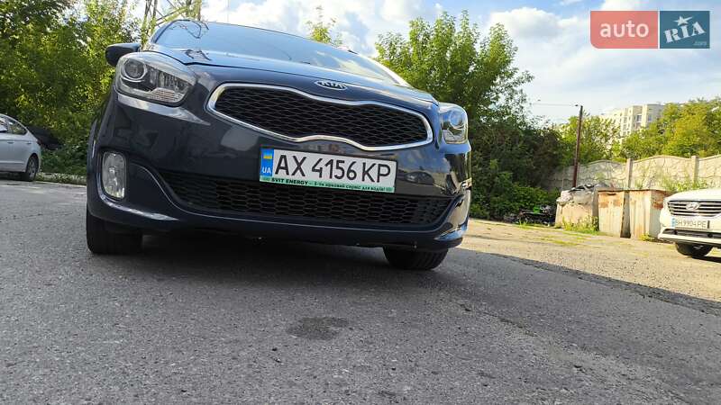 Микровэн Kia Carens 2015 в Харькове