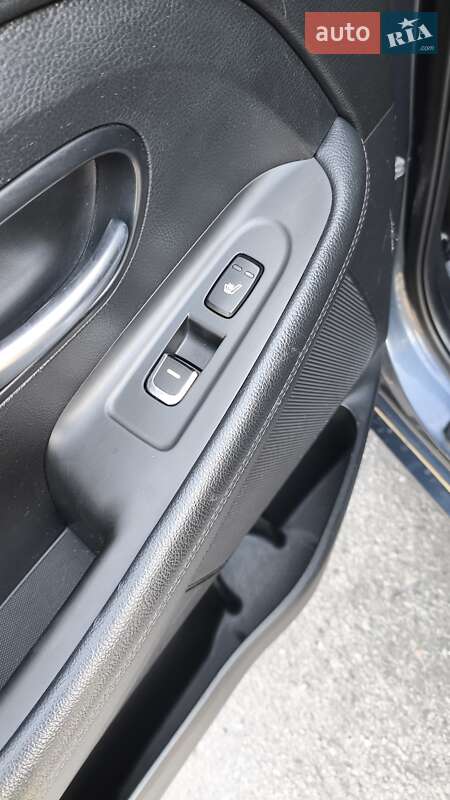 Микровэн Kia Carens 2015 в Харькове