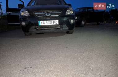 Минивэн Kia Carens 2007 в Вышгороде