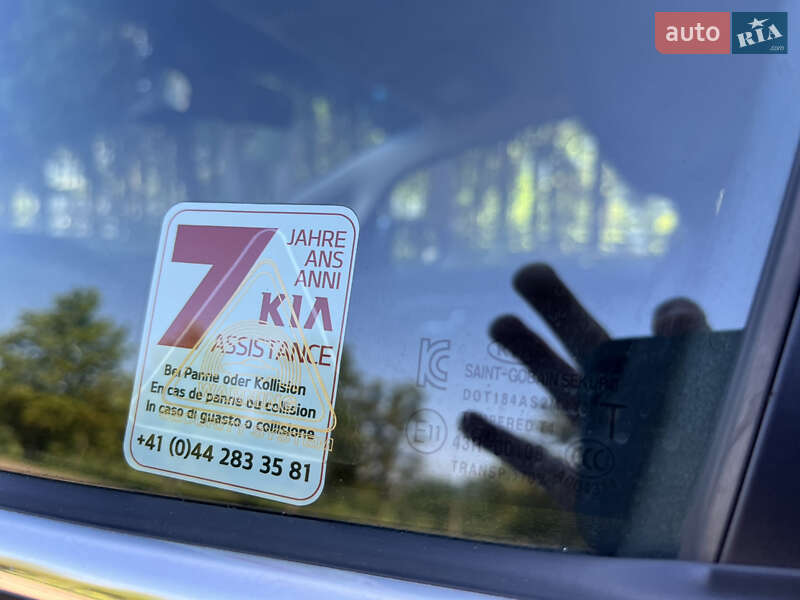 Микровэн Kia Carens 2013 в Новом Роздоле