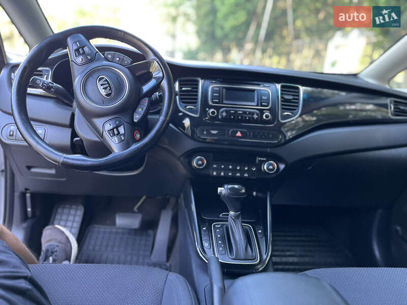 Микровэн Kia Carens 2013 в Новом Роздоле