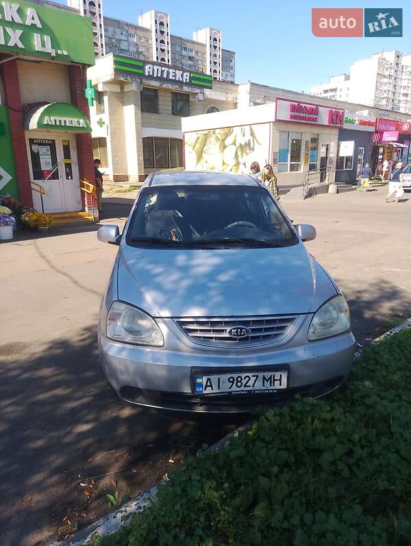 Мінівен Kia Carens 2006 в Києві