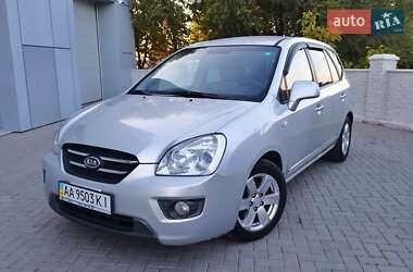 Минивэн Kia Carens 2006 в Николаеве