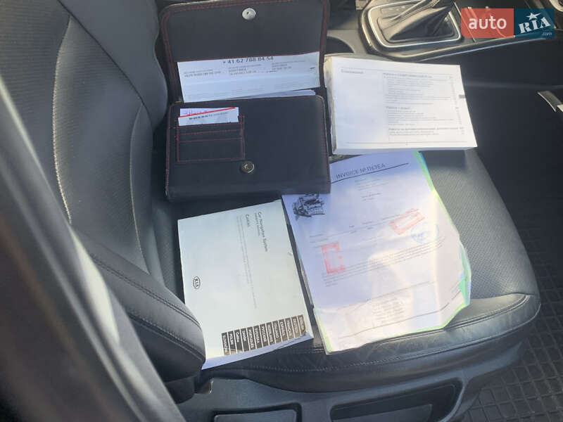 Мікровен Kia Carens 2016 в Рівному