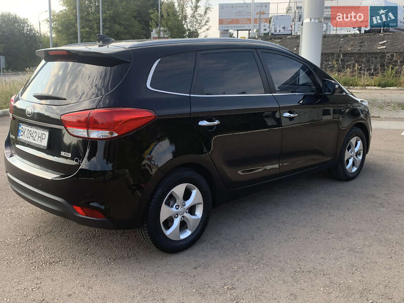 Мікровен Kia Carens 2016 в Рівному