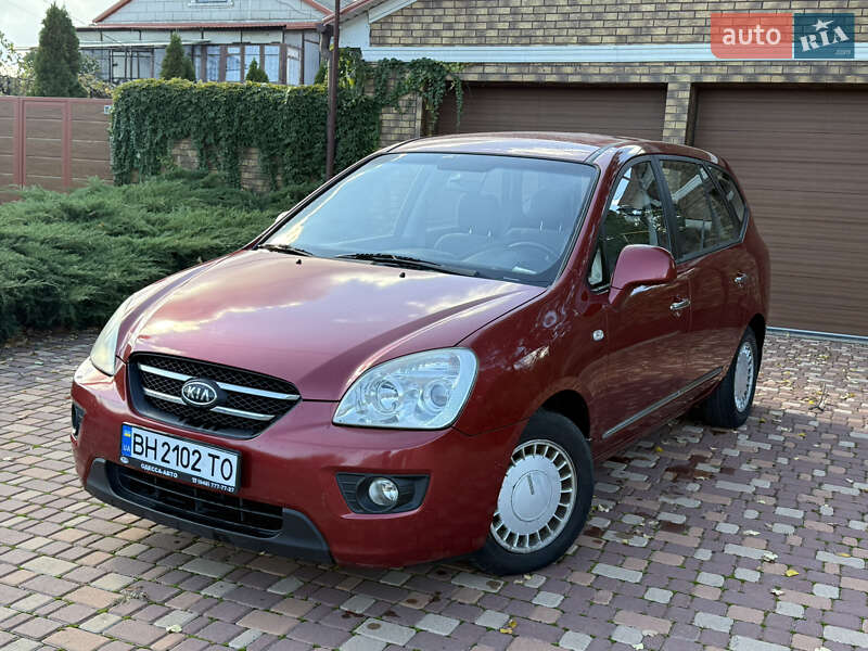 Kia Carens 2008