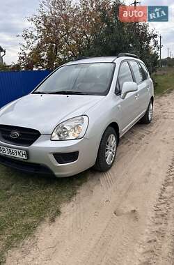 Минивэн Kia Carens 2009 в 
