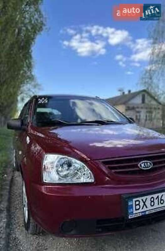 Минивэн Kia Carens 2003 в Каменец-Подольском фото 3 Минивэн Kia Carens 2003 в Каменец-Подольском