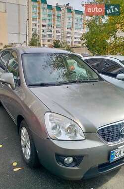 Kia Carens 2011