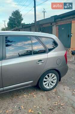 Микровэн Kia Carens 2011 в 