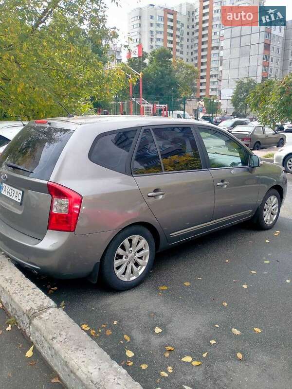 Мікровен Kia Carens 2011 в Києві фото 21 Мікровен Kia Carens 2011 в Києві