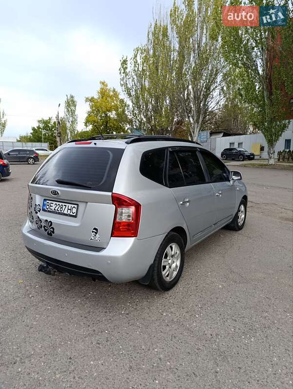 Минивэн Kia Carens 2007 в Николаеве фото 7 Минивэн Kia Carens 2007 в Николаеве