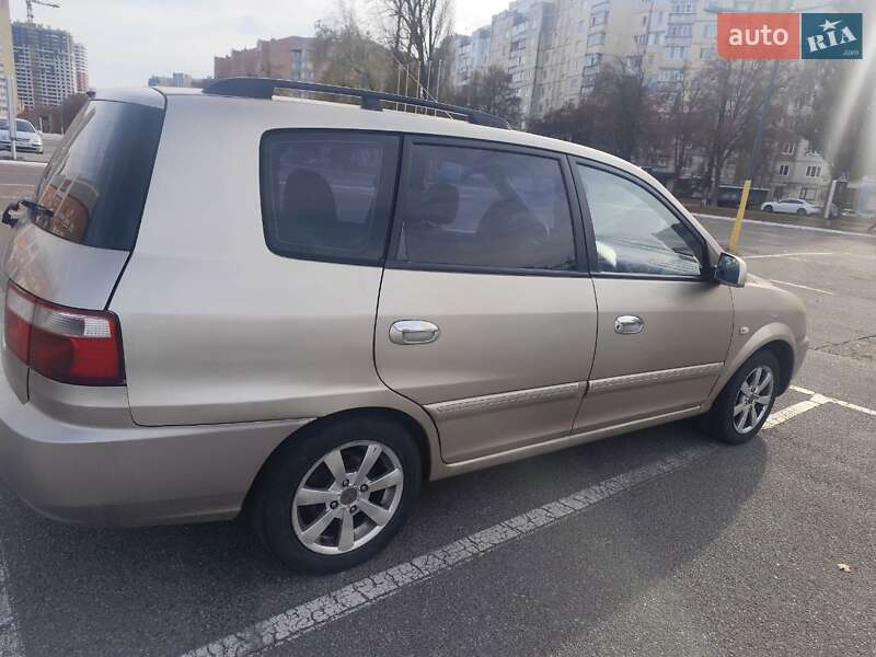 Минивэн Kia Carens 2004 в Броварах фото 7 Минивэн Kia Carens 2004 в Броварах