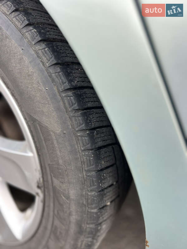 Минивэн Kia Carens 2007 в Новой Одессе