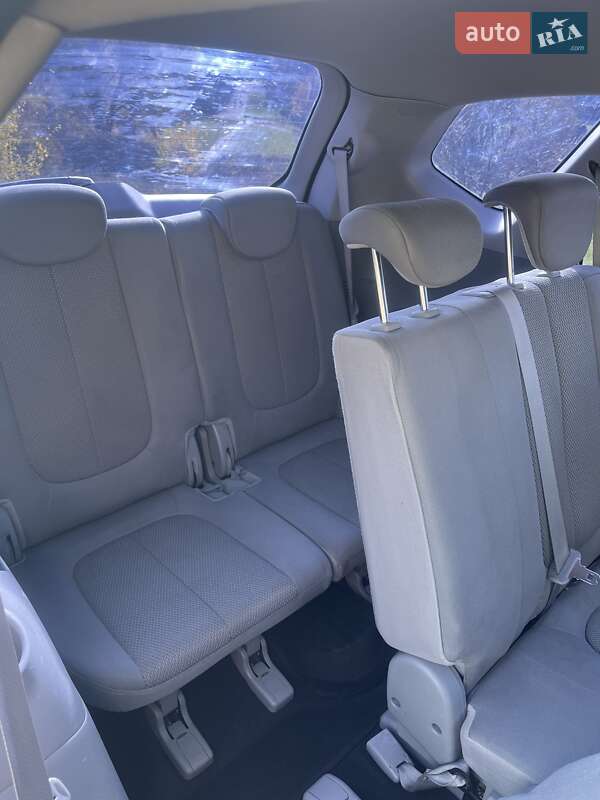 Мінівен Kia Carens 2008 в Рівному