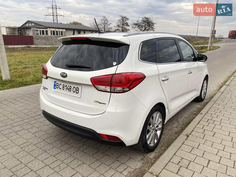 Микровэн Kia Carens 2013 в Львове