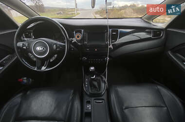 Микровэн Kia Carens 2013 в Львове