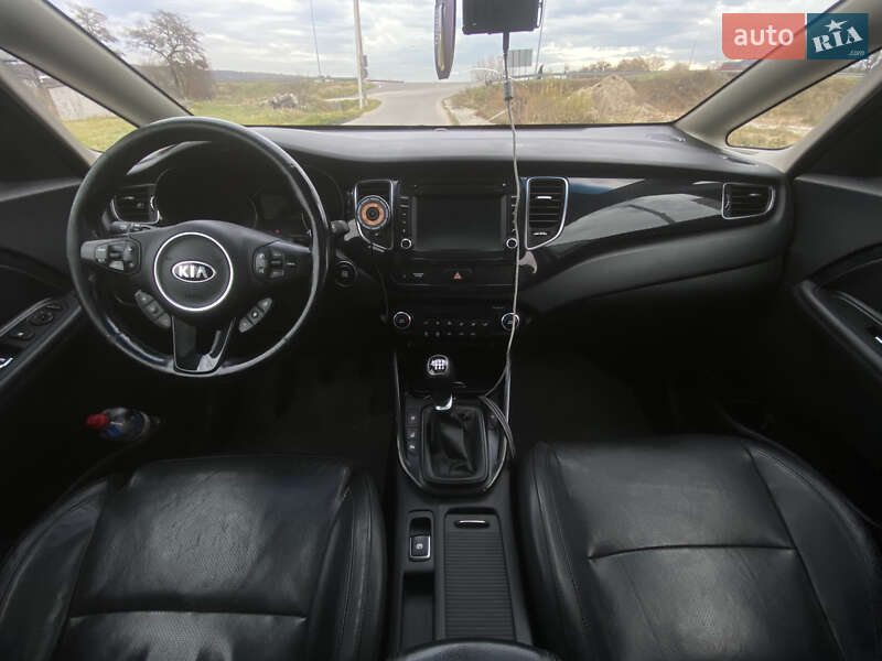 Микровэн Kia Carens 2013 в Львове