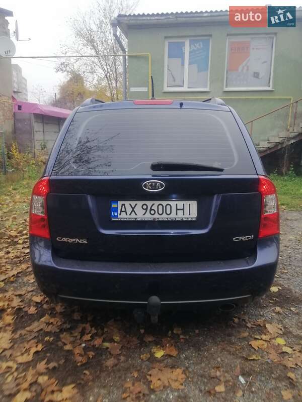 Минивэн Kia Carens 2007 в Харькове фото 4 Минивэн Kia Carens 2007 в Харькове