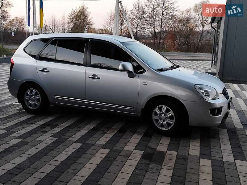 Минивэн Kia Carens 2007 в Львове фото 19 Минивэн Kia Carens 2007 в Львове