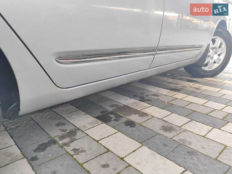 Минивэн Kia Carens 2007 в Львове фото 30 Минивэн Kia Carens 2007 в Львове