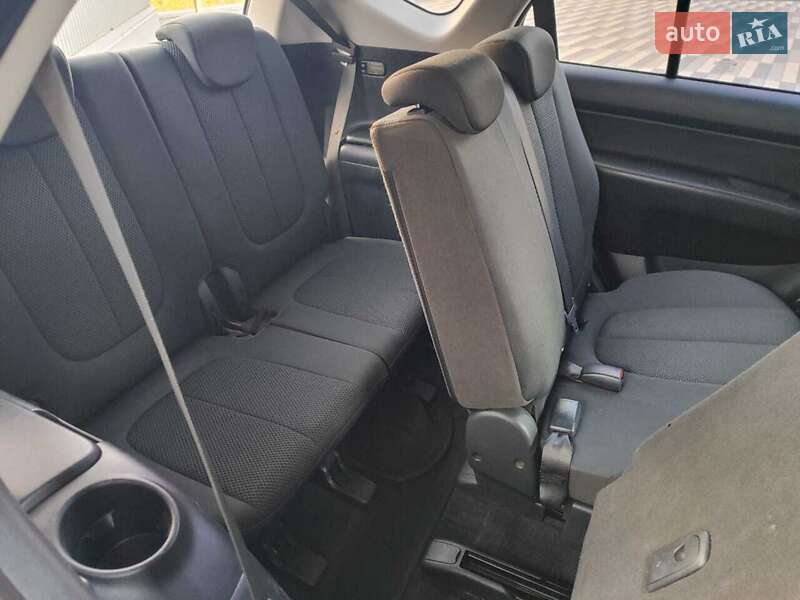 Минивэн Kia Carens 2007 в Львове фото 47 Минивэн Kia Carens 2007 в Львове